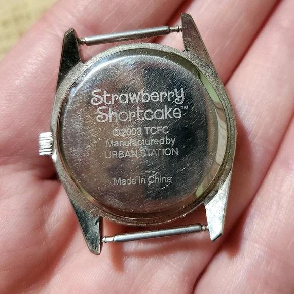 Vintage Strawberry Shortcake watch face - Picture 2 of 2